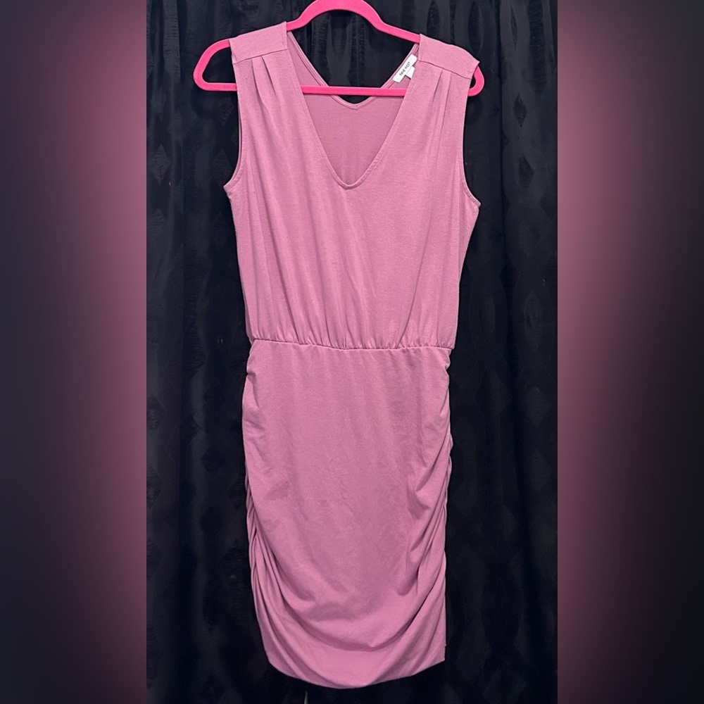 Nine West Pink Sleeveless Mini Dress With Ruched Siding. Women’s Size Medium.
